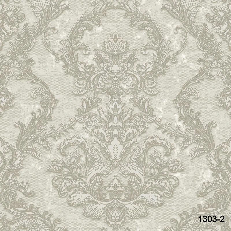 Bej ve Vizon Damask Desenli Duvar Kağıdı Bej ve vizon tonlarında, dantel işleme detaylarıyla klasik Rococo tarzı simetrik damask motifleri sunan lüks duvar kağıdı tasarımı.